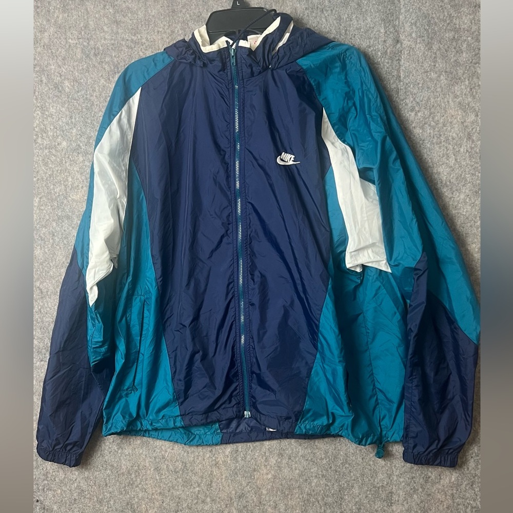 Nike VTG 90s XL full-zip color-block windbreaker jacket navy blue and sea blue